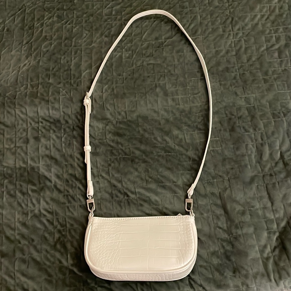 White snakeskin purse